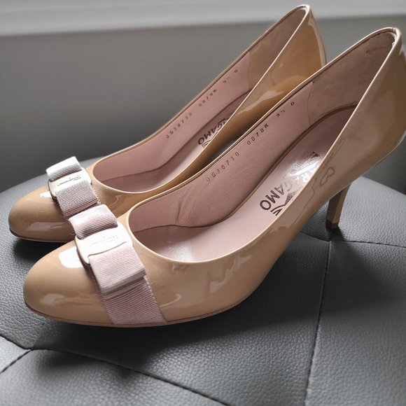 Salvatore Ferragamo heels patent nude - Picture 4 of 4
